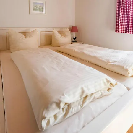 Familienfreundliches Im Landhausstil Im Vital Camp بيت للعطل