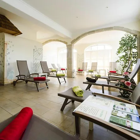 Familienfreundliches Im Landhausstil Im Vital Camp بيت للعطل